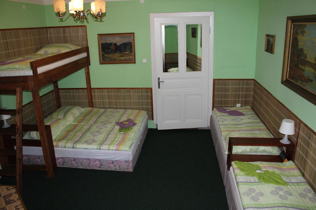Hotel Corrado Острава Номер фото
