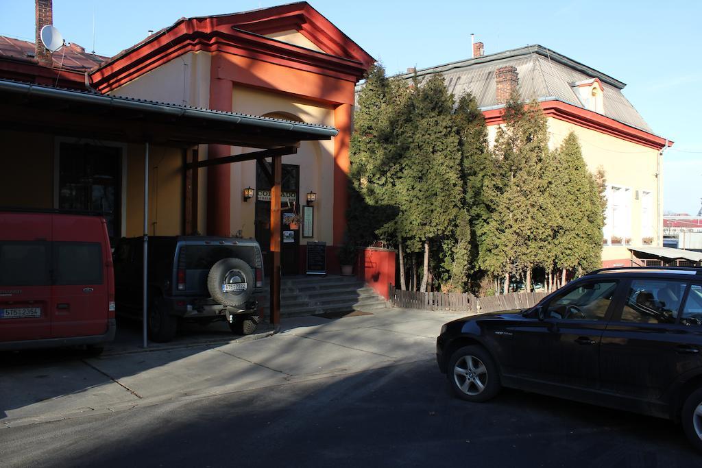 Hotel Corrado Острава Екстер'єр фото